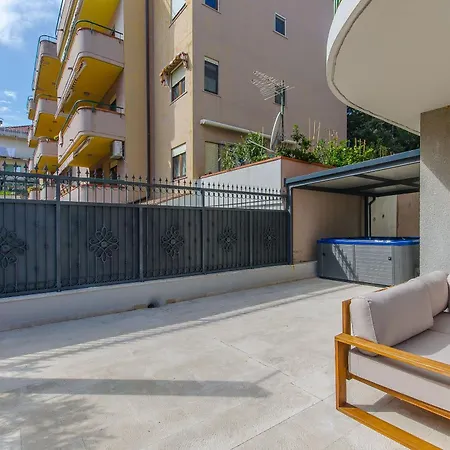 Apartament Gilda Lux